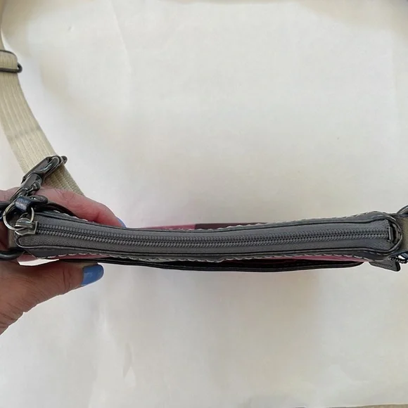 Coach Patchwork Crossbody Vintage Pink handbag - Picture 7 of 12